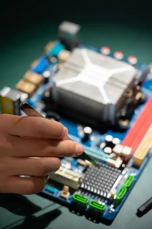 2026年高考专业选择 计算机科学与技术 vs 电子信息工程